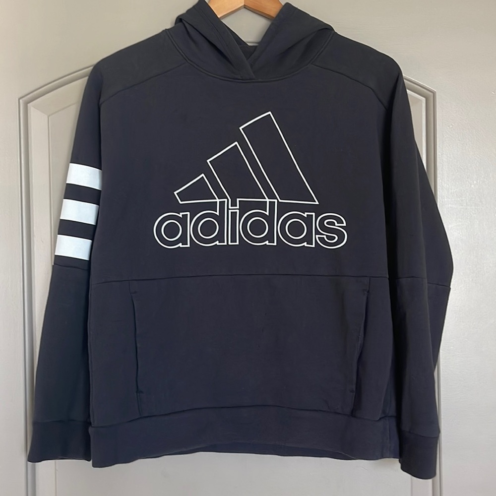 3 for $18 Adidas boys hoodie in black with kangaroo pocket. Boys size Large